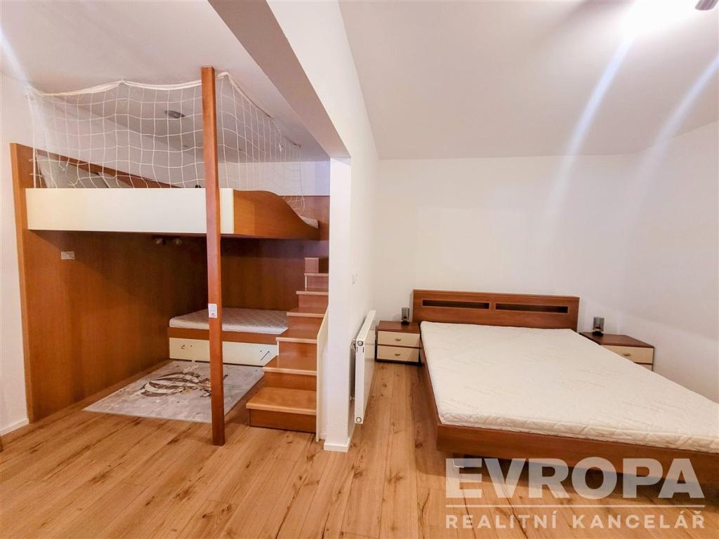 Pronájem bytu 2+kk 73 m2