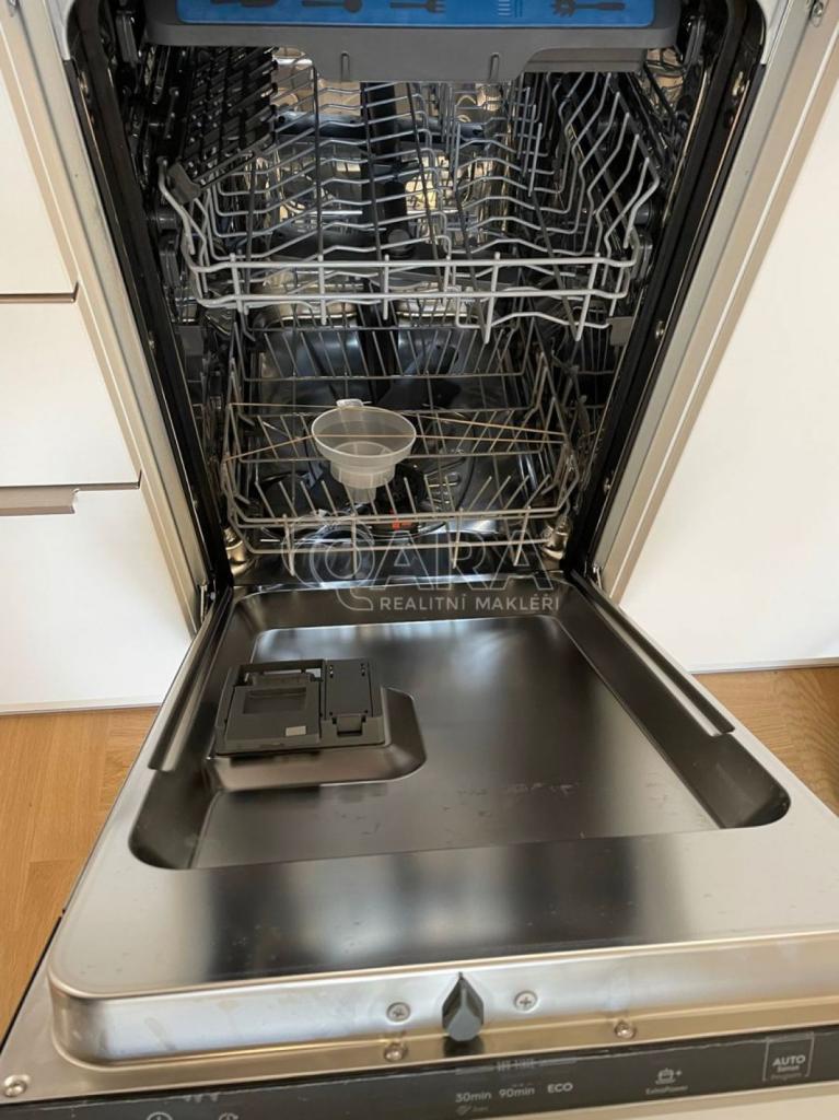 Pronájem bytu 2+kk 38 m2