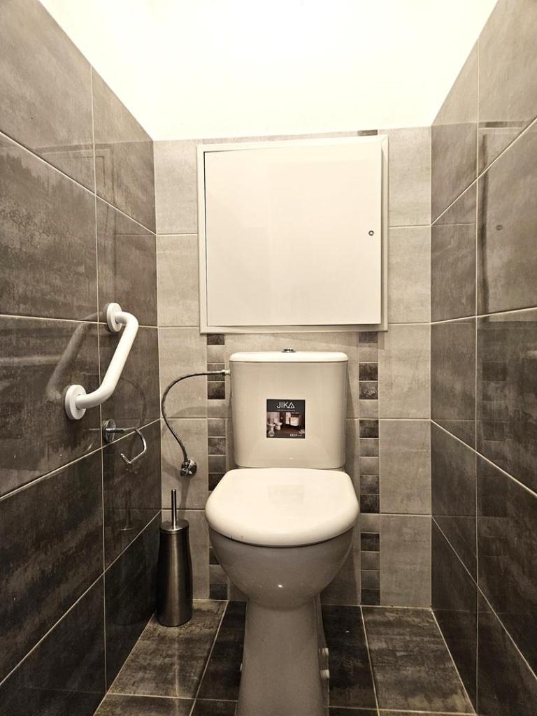 Prodej bytu 2+kk 44 m2, Praha – náhled fotky 8