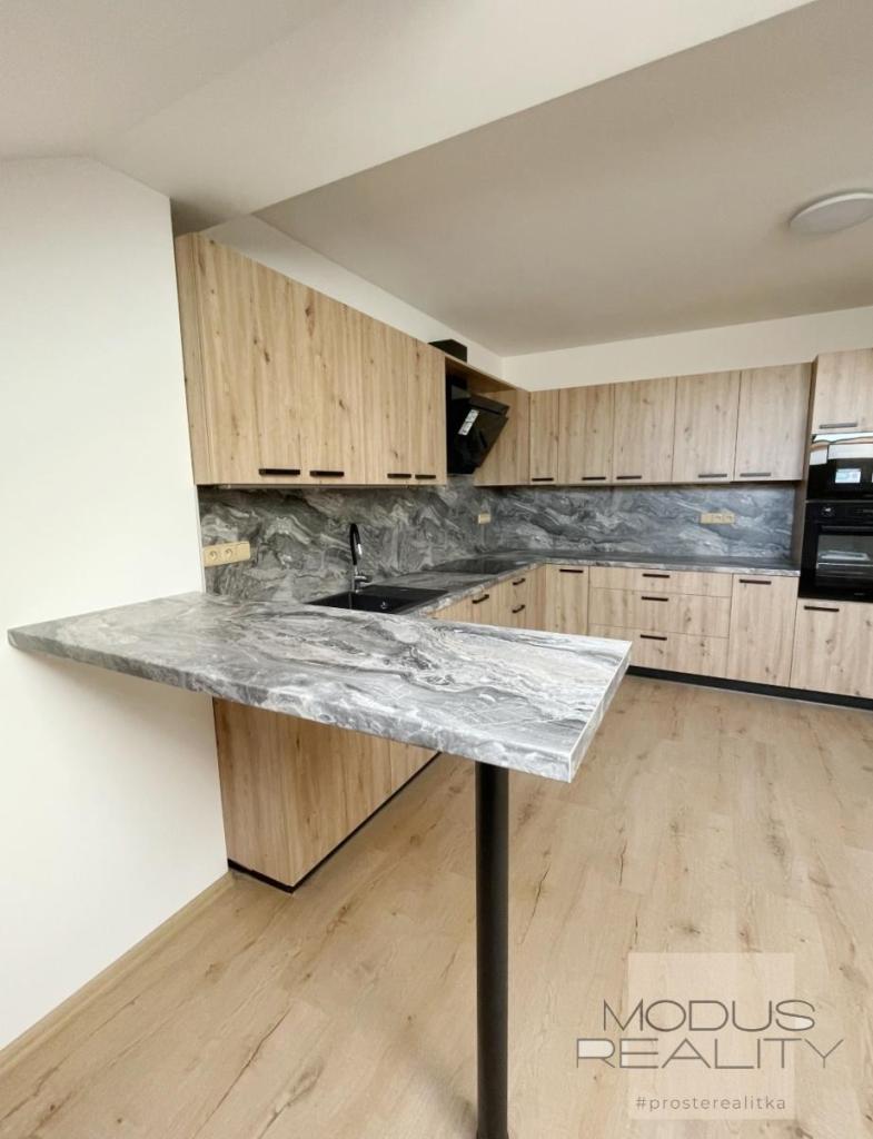 Pronájem bytu 3+1 140 m2