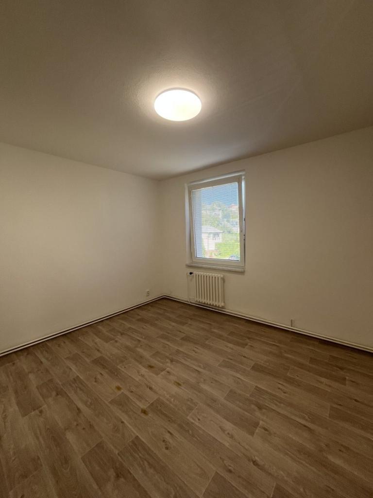 Pronájem bytu 3+1 72 m2, Slušovice – náhled fotky 4