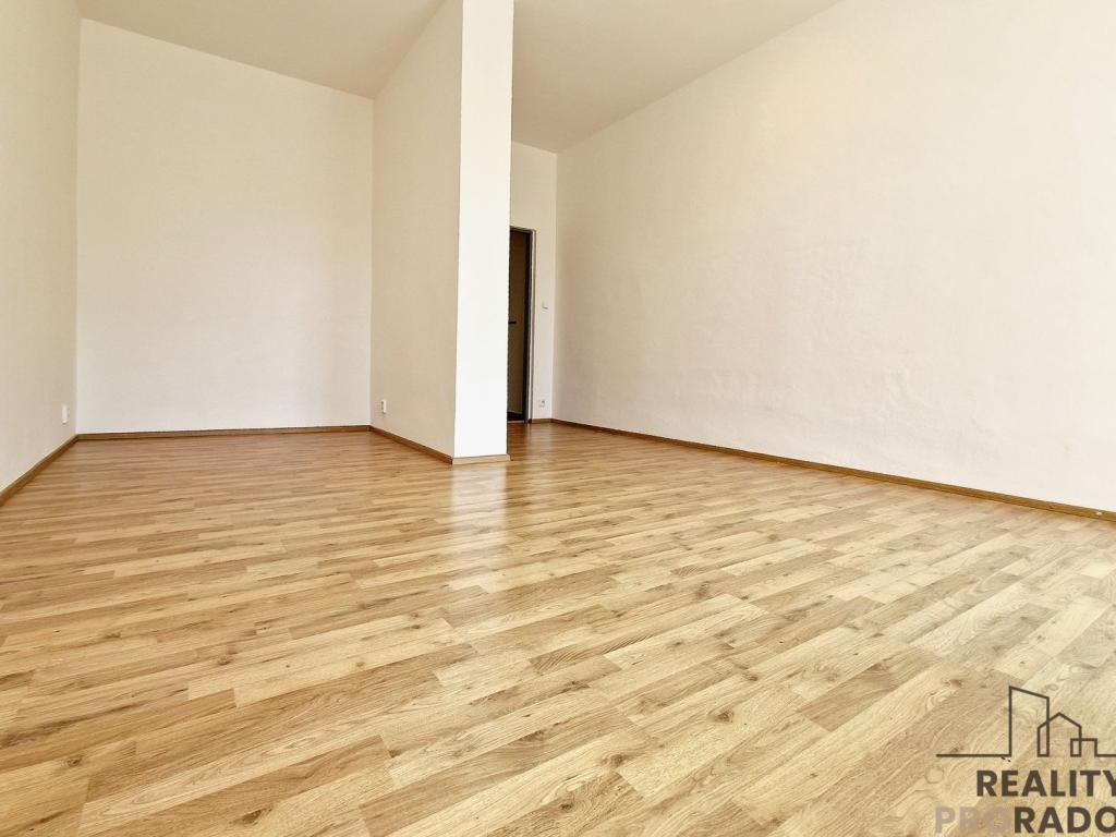 Pronájem bytu 1+1 35 m2