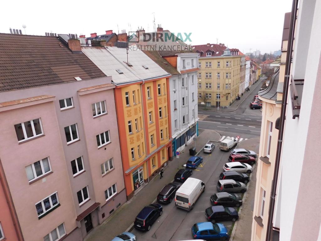Pronájem bytu 1+1 39 m² - Więcej