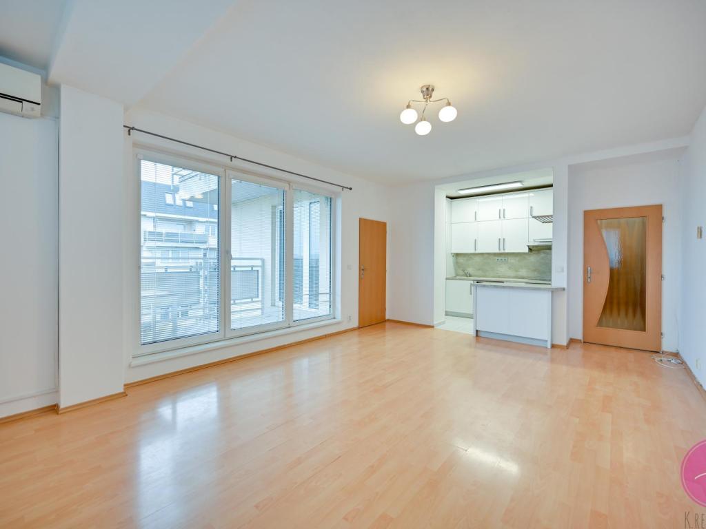 Pronájem bytu 2+kk 53 m2