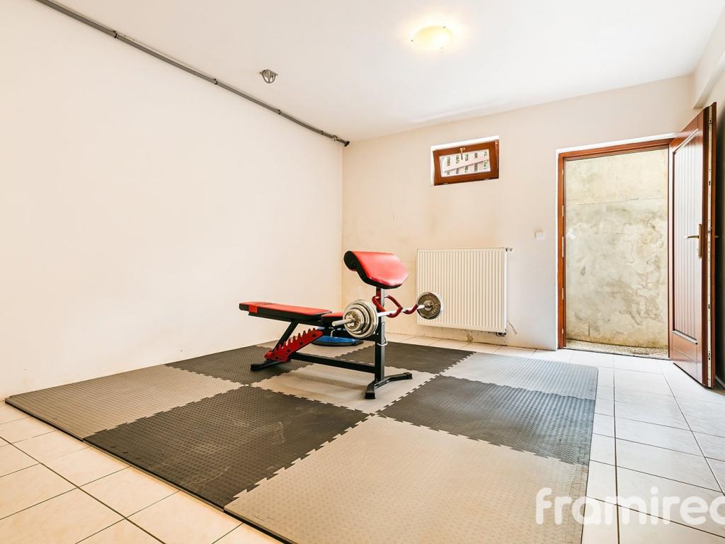 Prodej domu 400 m2, Ohrobec – náhled fotky 17
