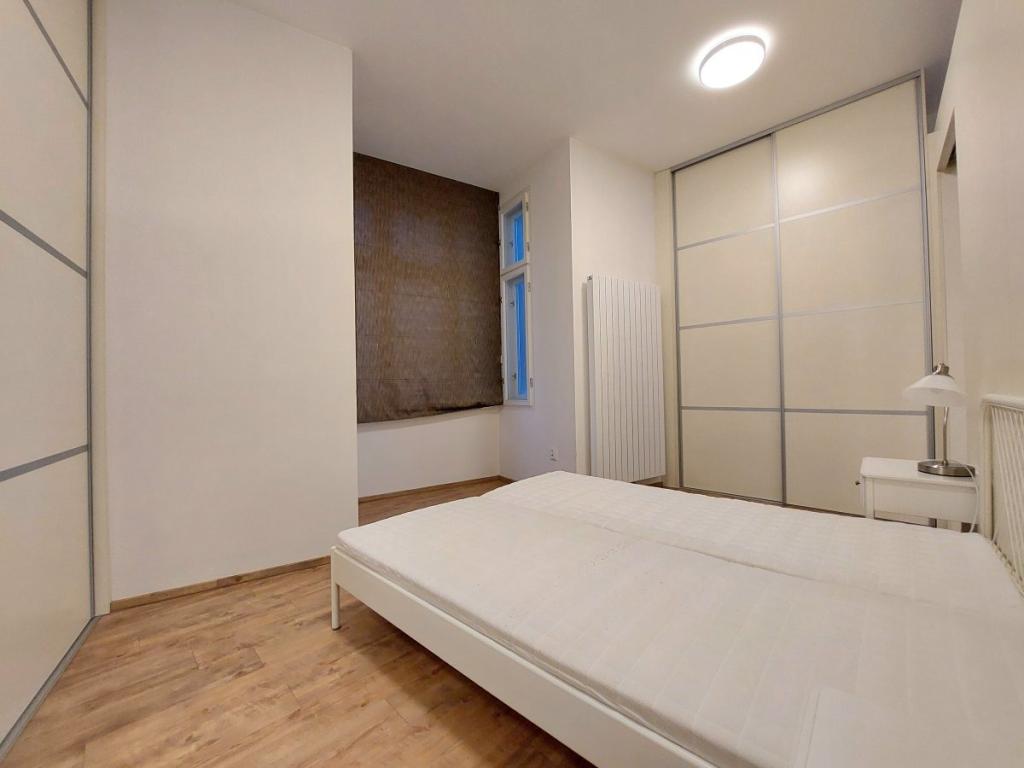 Pronájem bytu 2+kk 71 m2