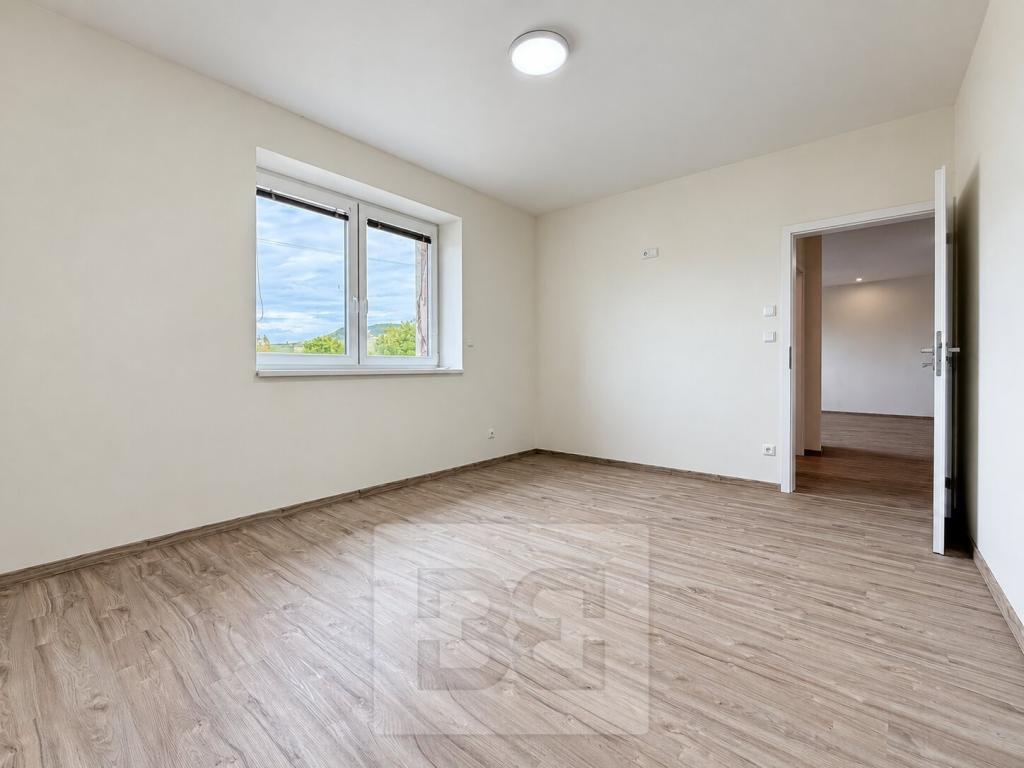 Pronájem domu 130 m2, Dolní Dunajovice – náhled fotky 7