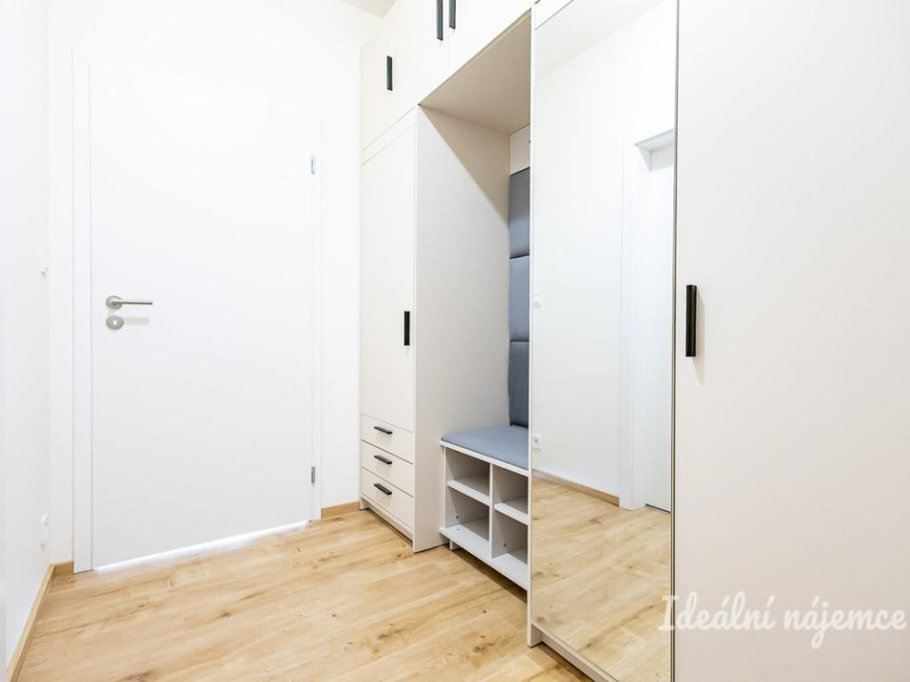 Pronájem bytu 2+kk 55 m2