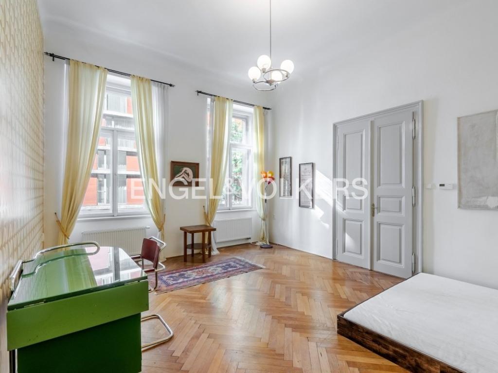 Pronájem bytu 1+1 42 m2