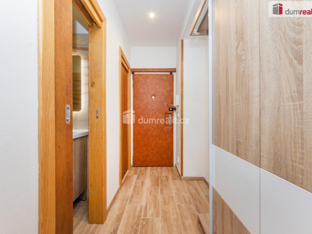 Prodej bytu 2+1 54 m2, Praha – náhled fotky 9
