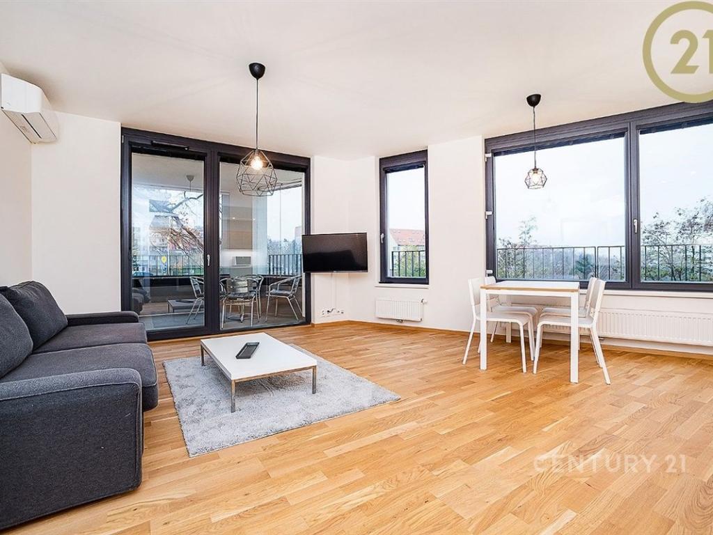 Pronájem bytu 2+kk 58 m2