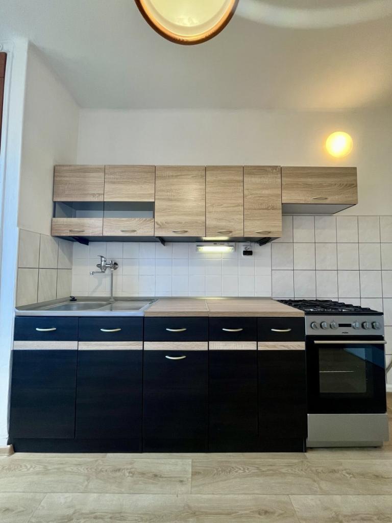 Pronájem bytu 2+1 62 m2