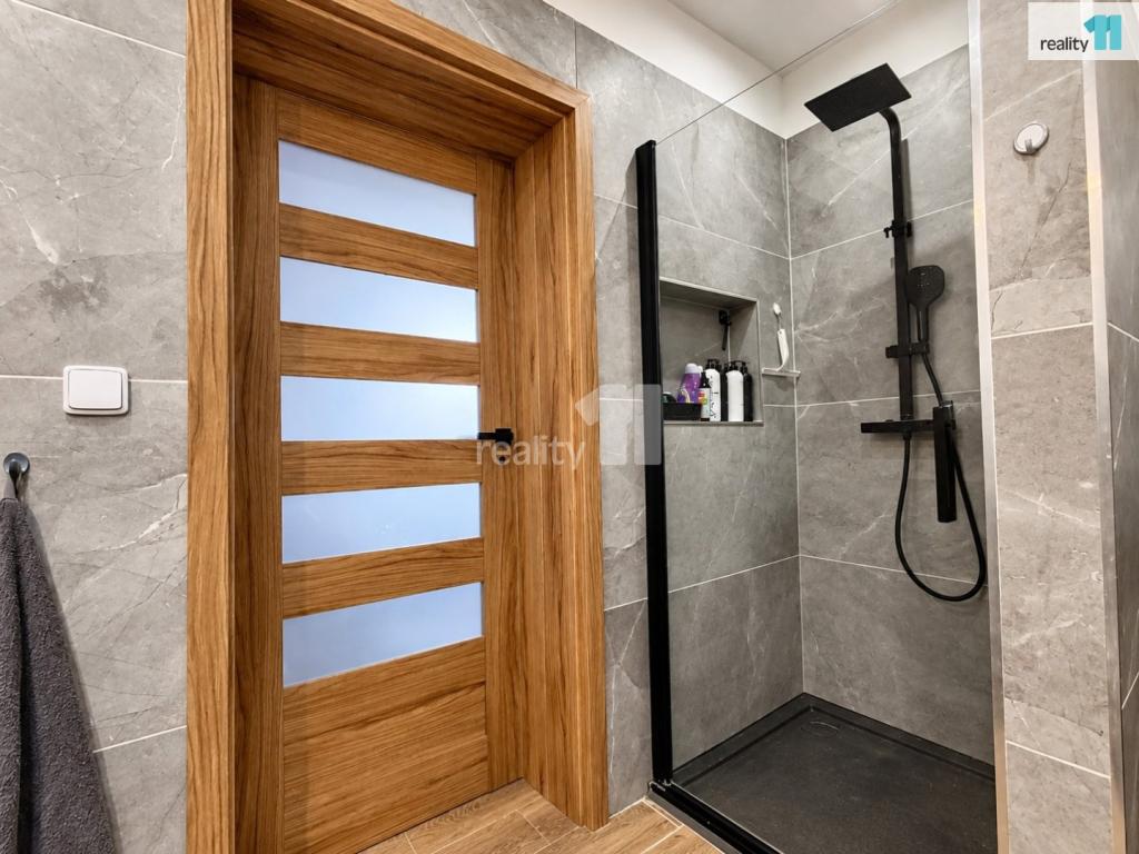 Prodej domu 114 m2, Vinary – náhled fotky 20
