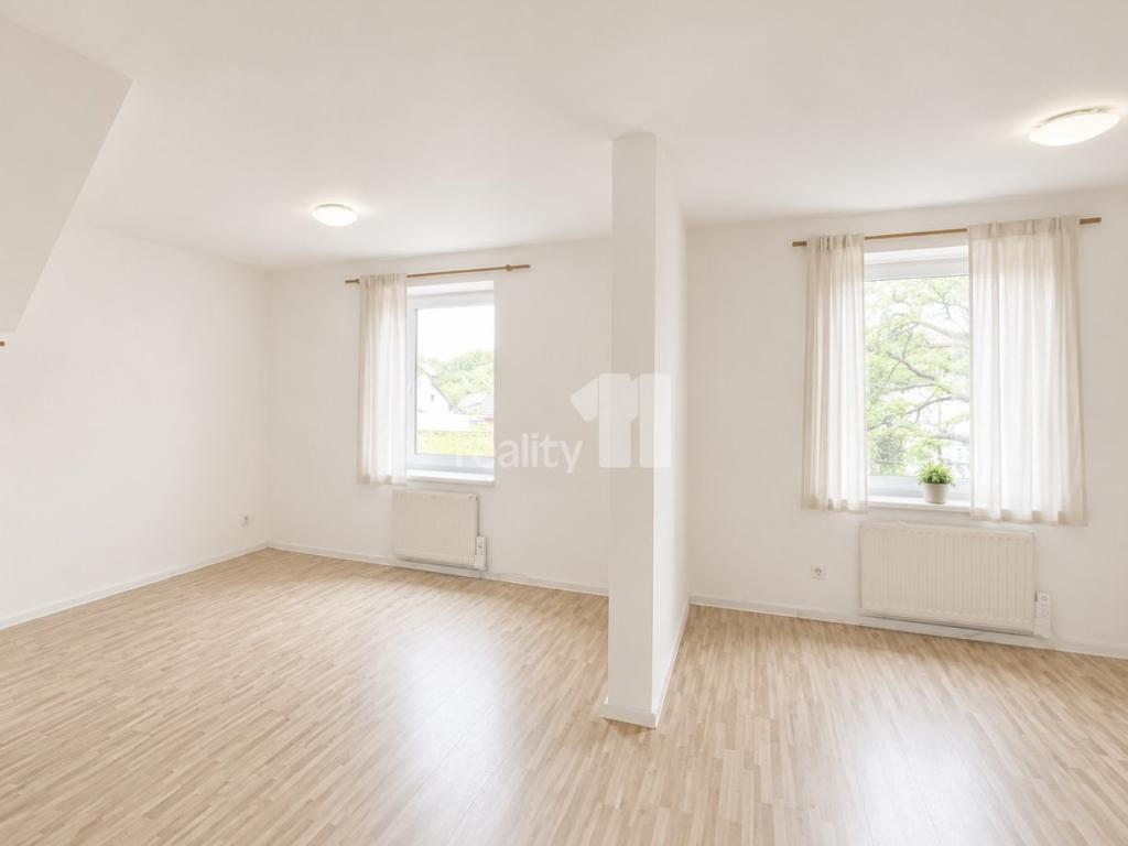 Pronájem bytu 2+kk 64 m2