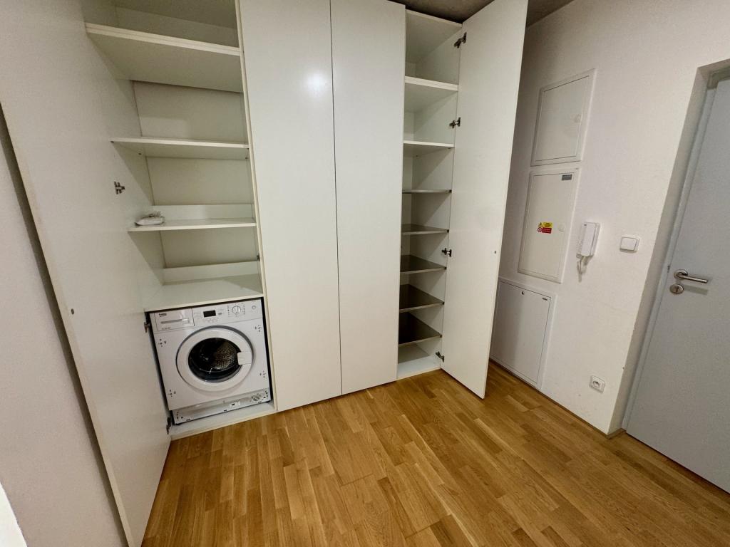 Pronájem bytu 3+kk 90 m2, Zlín – náhled fotky 17
