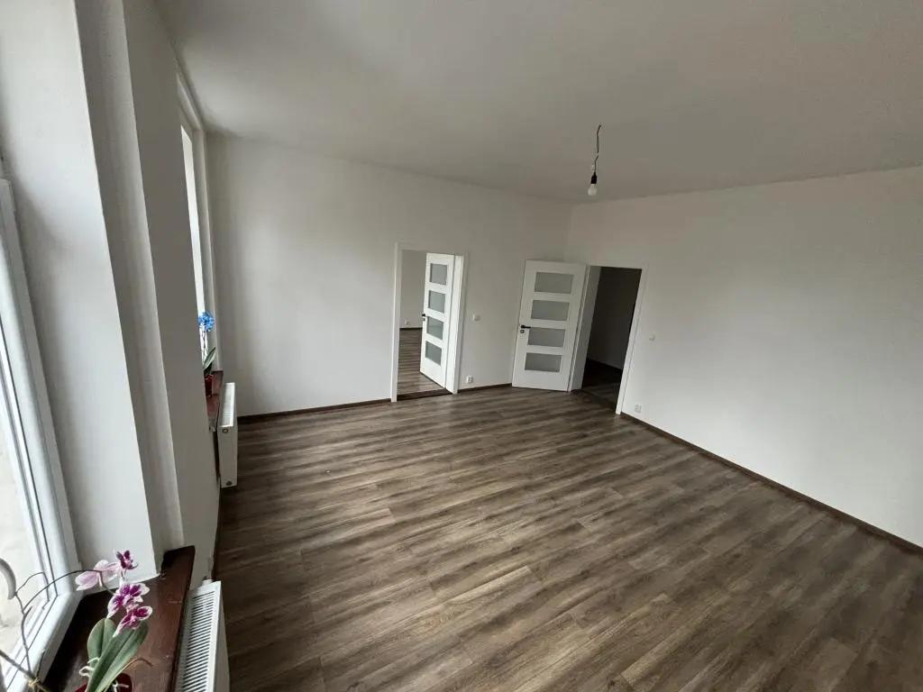 Pronajem bytu 3+1 98 m2