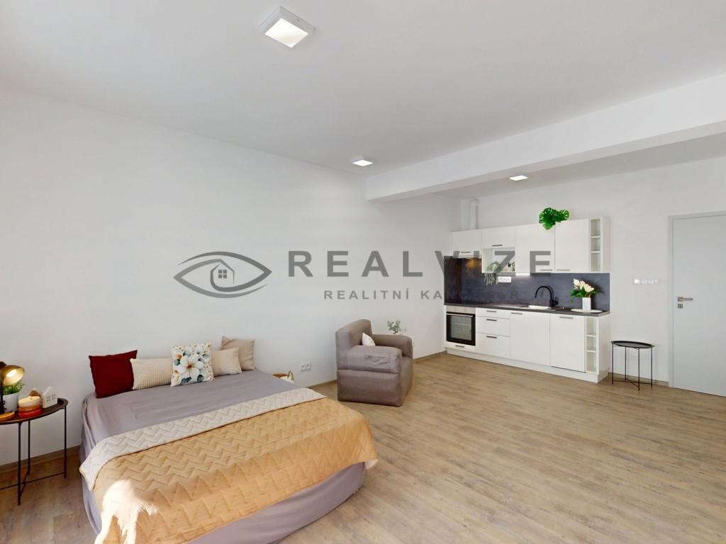 Pronájem bytu 1+kk 38 m2