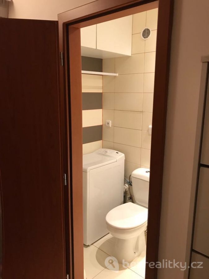 Pronajem bytu 2+kk 50 m2