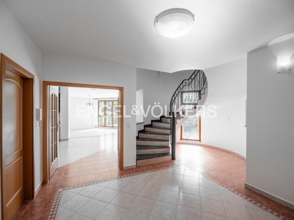 Pronájem domu 384 m2, Praha – náhled fotky 13
