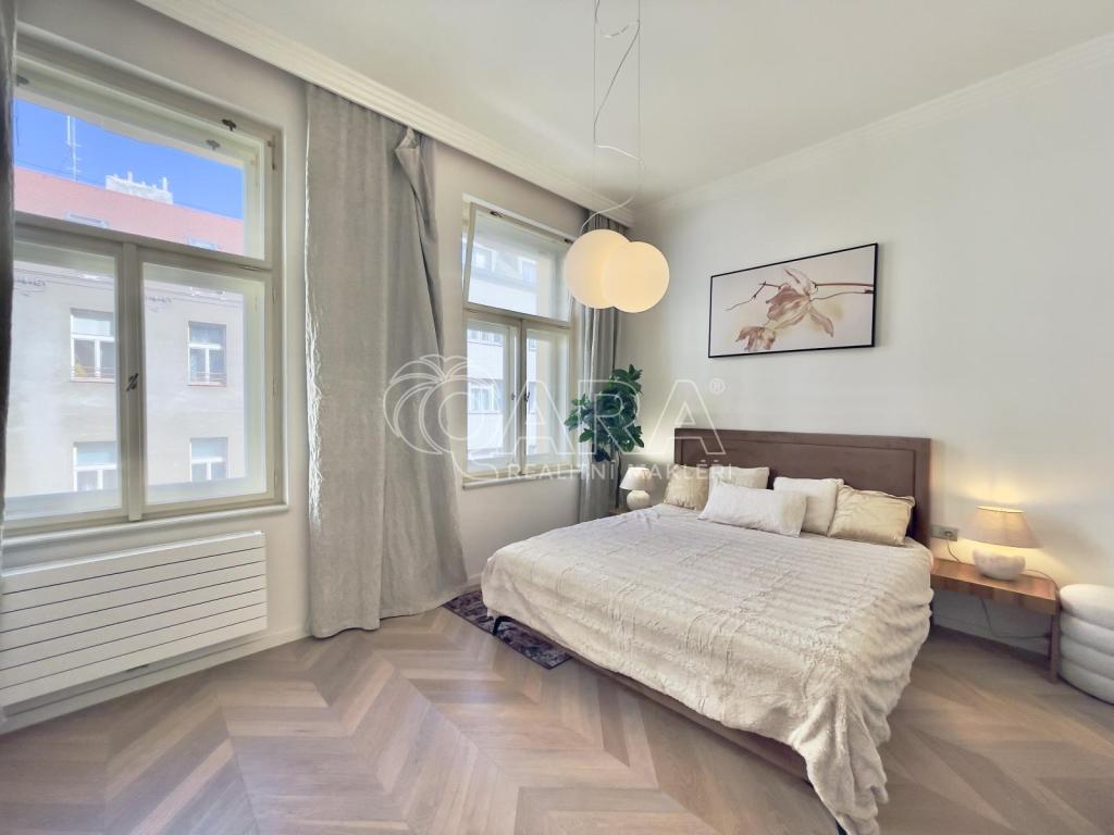 Pronájem bytu 2+kk 54 m2, Praha – náhled fotky 8