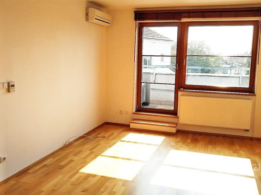 Pronájem bytu 2+kk 45 m2