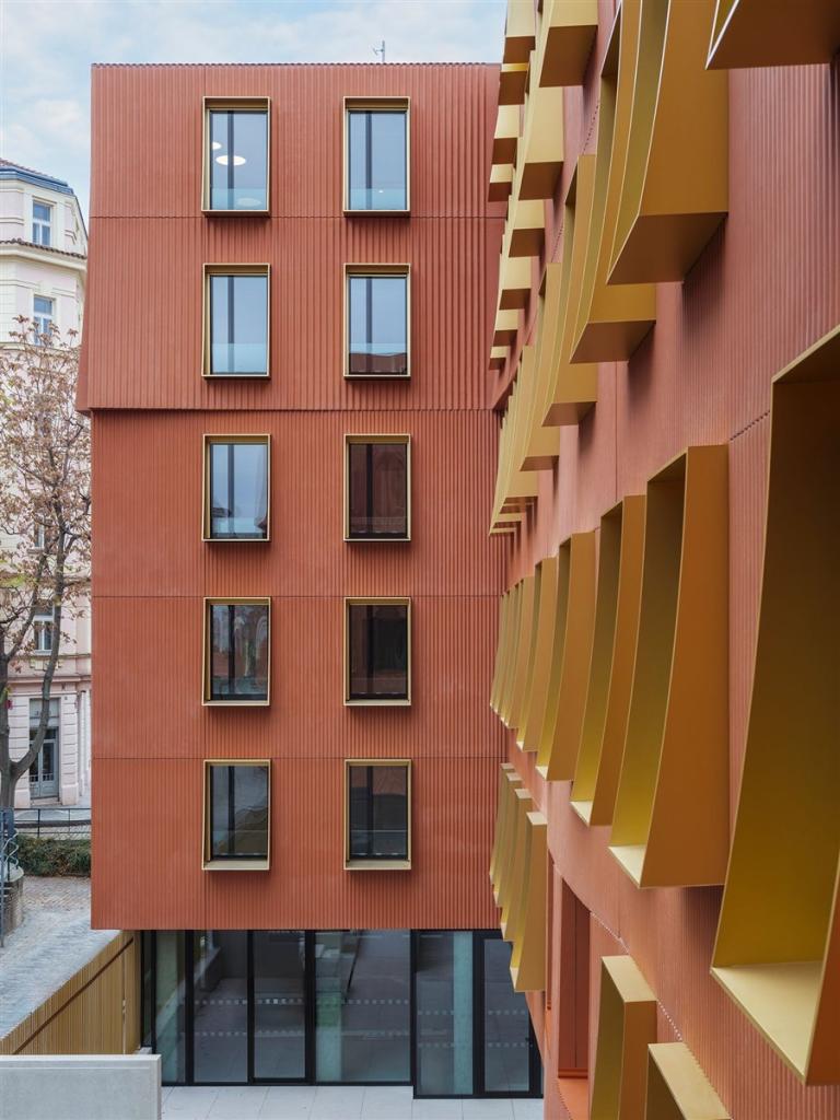 Pronájem bytu 2+kk 72 m2, Praha – náhled fotky 14