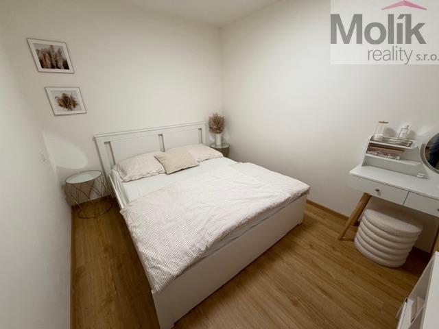 Pronájem bytu 2+kk 40 m2