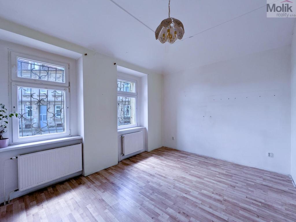 Pronájem bytu 1+1 42 m2
