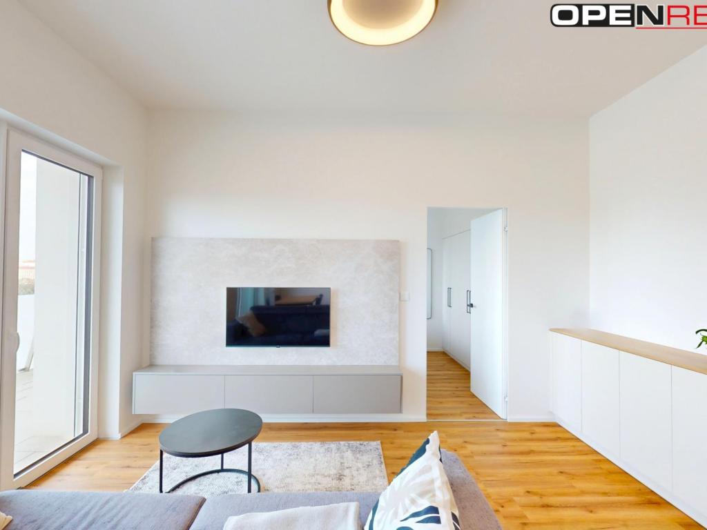Pronájem bytu 2+kk 72 m2
