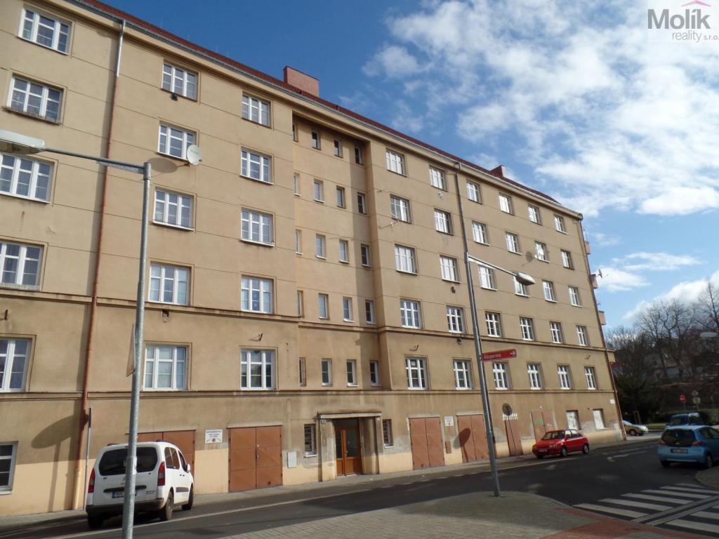 Pronájem bytu 1+1 42 m2