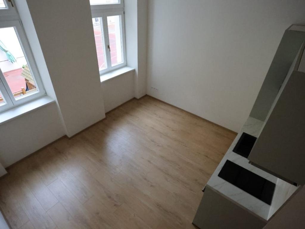 Pronájem bytu 1+kk 20 m2