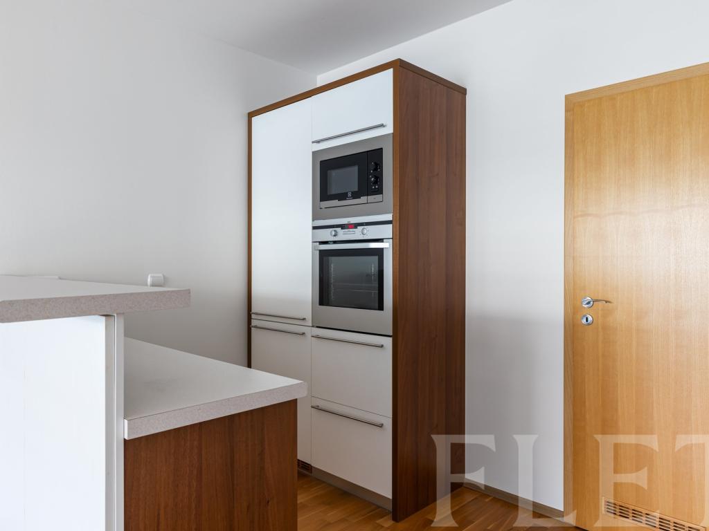 Pronájem bytu 2+kk 74 m2