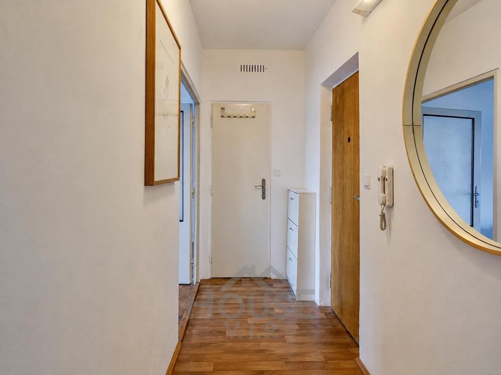 Prodej bytu 1+1 41 m2, Praha – náhled fotky 9