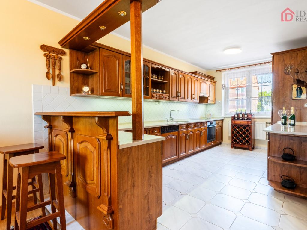 Prodej domu 406 m2, Chrudim – náhled fotky 9