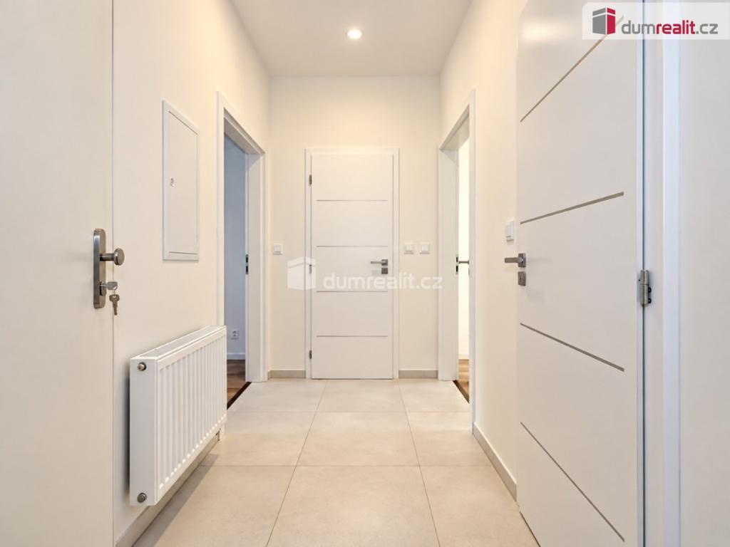 Prodej bytu 2+kk 50 m2, Praha – náhled fotky 13