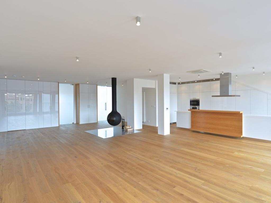Pronájem bytu 4+kk 203 m2, Praha – náhled fotky 2