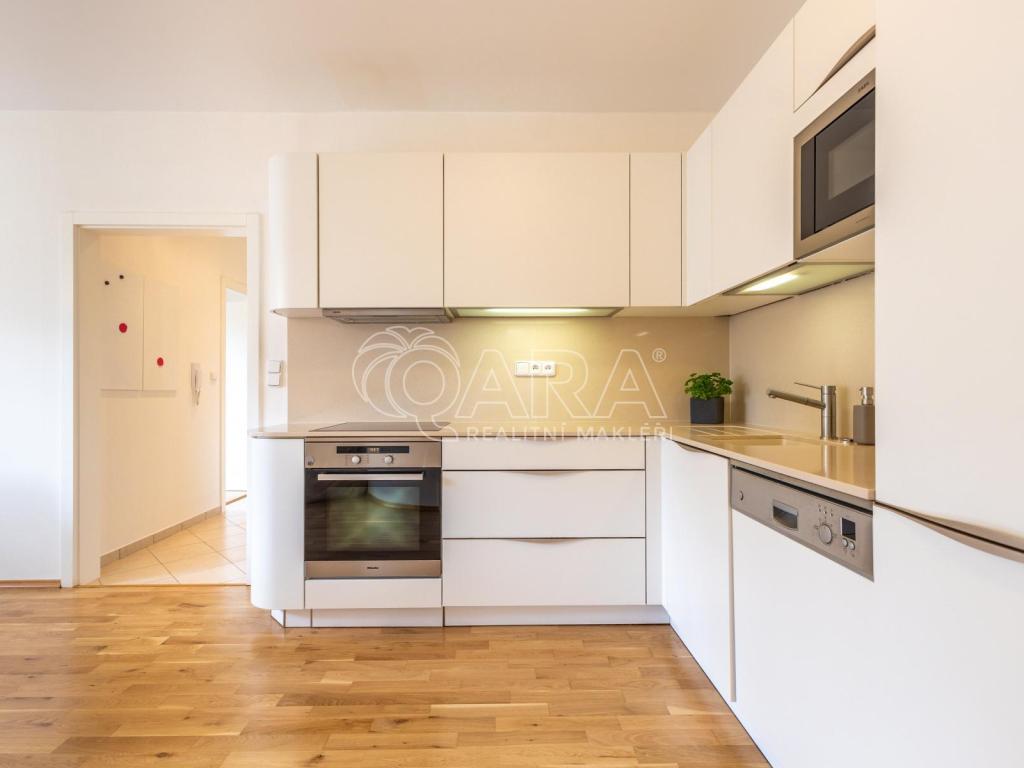 Byt 3+kk – Horoměřice, okres Praha-západ – pohled 3