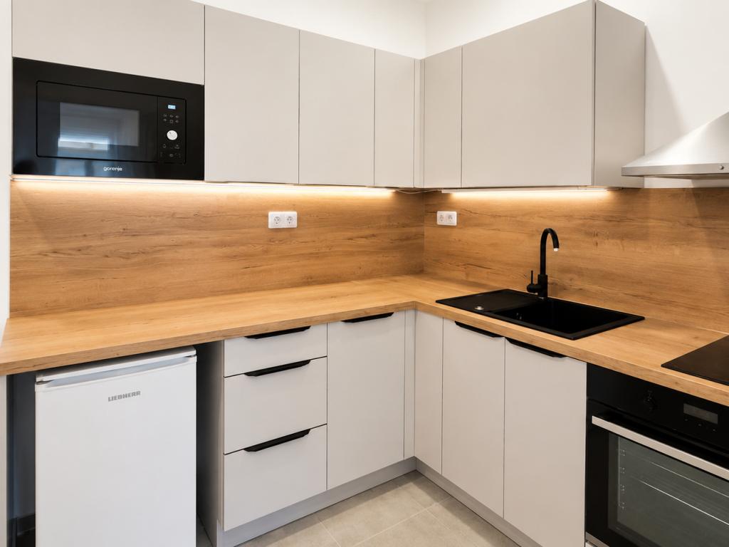Pronájem bytu 1+kk 34 m2