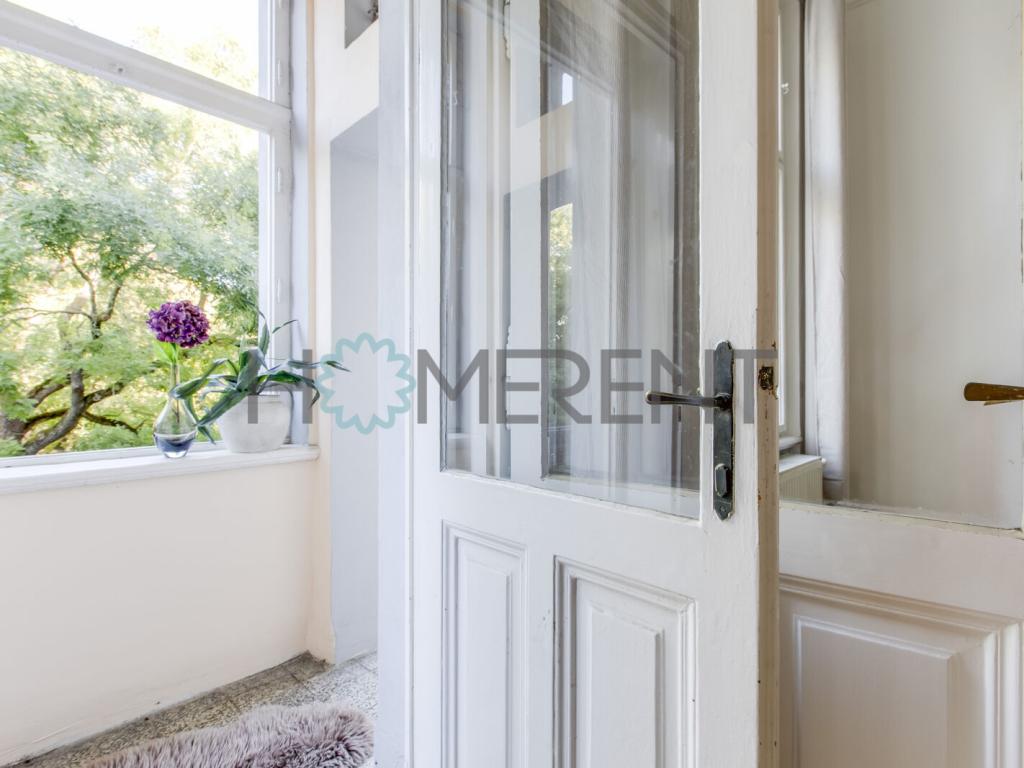 Pronájem bytu 2+kk 53 m2, Praha – náhled fotky 19