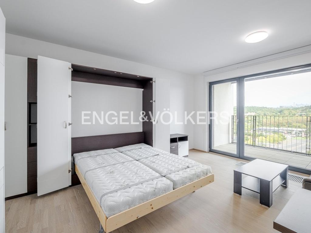 Pronájem bytu 1+kk 32 m2