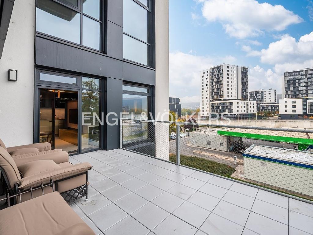 Pronájem bytu 1+kk 39 m2