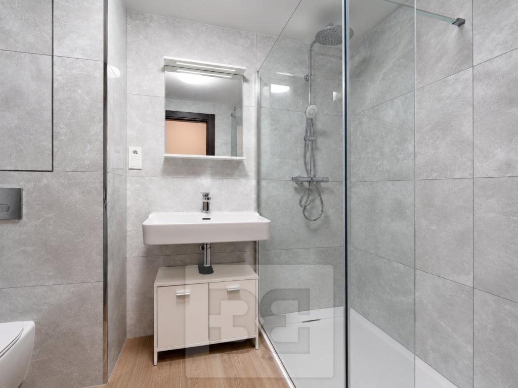 Pronájem bytu 2+kk 55 m2, České Budějovice – náhled fotky 10