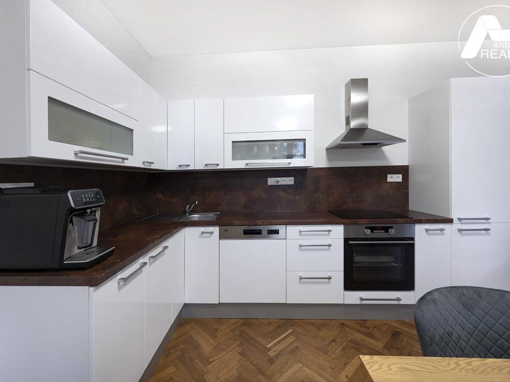 Pronájem bytu 2+kk 75 m2