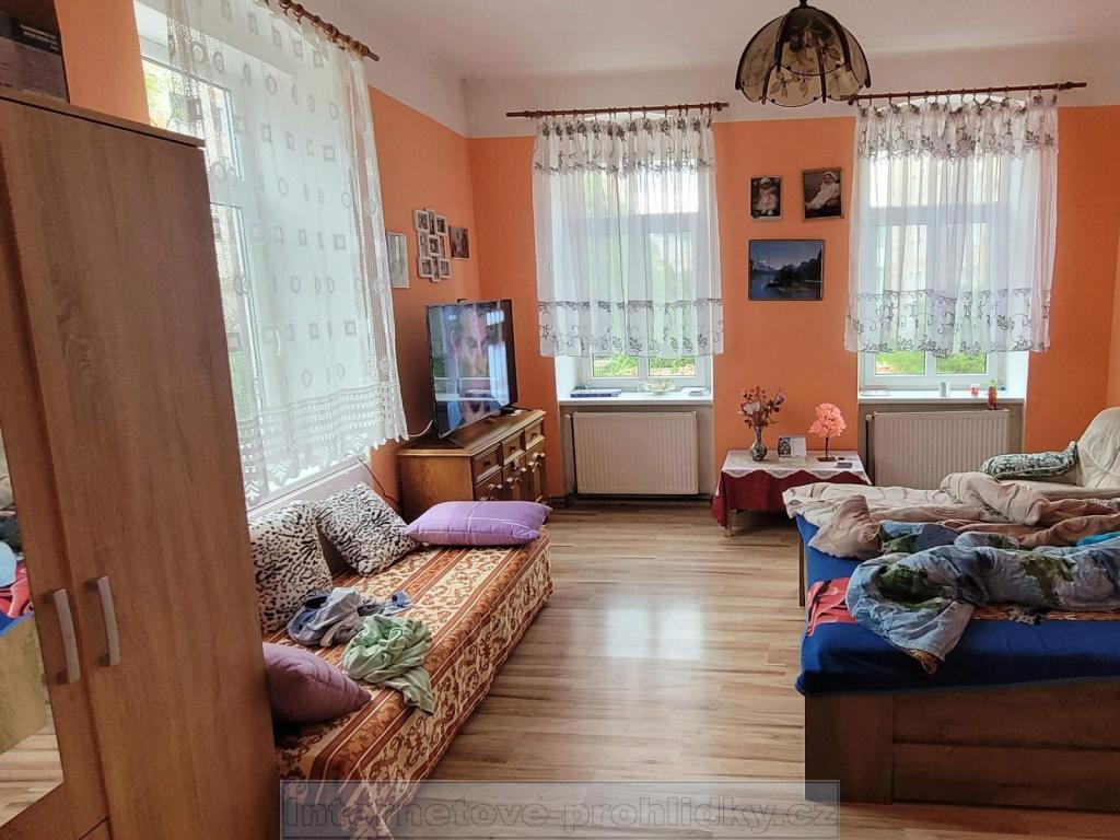 Pronájem bytu 1+1 40 m2