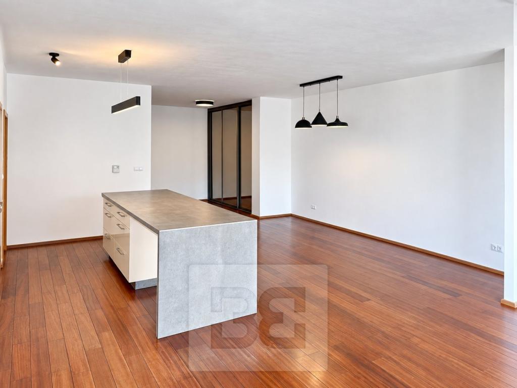 Pronájem bytu 3+kk 109 m2