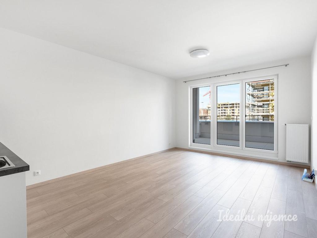 Pronájem bytu 1+kk 33 m2
