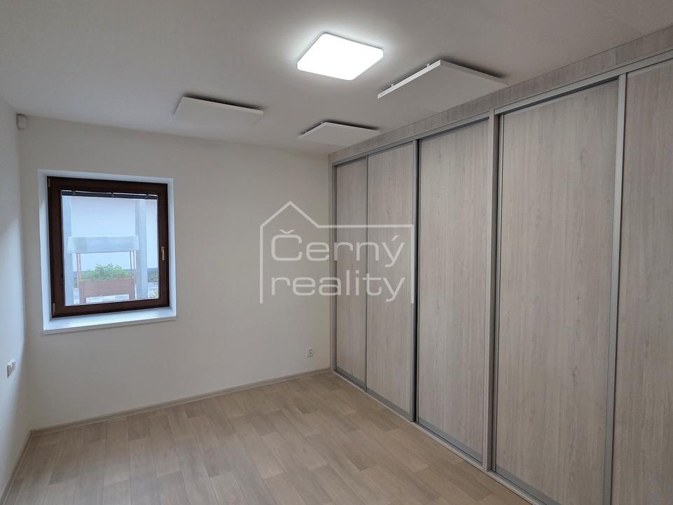 Pronájem bytu 3+kk 76 m2