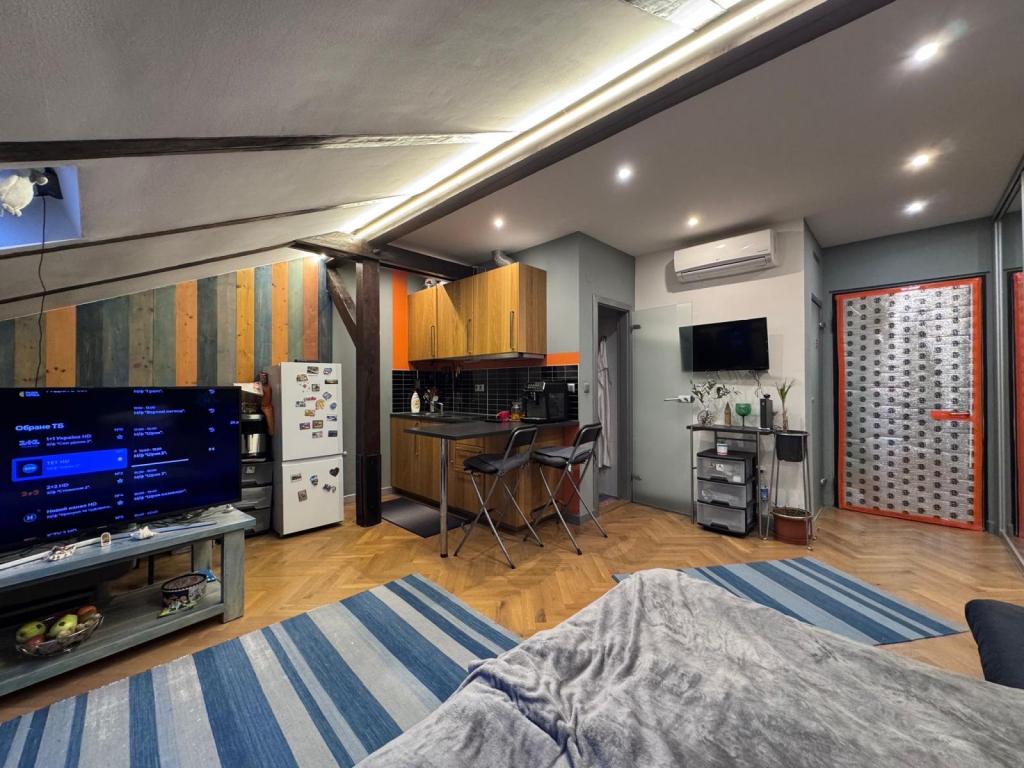 Prodej bytu 1+kk 45 m2, Praha – náhled fotky 7