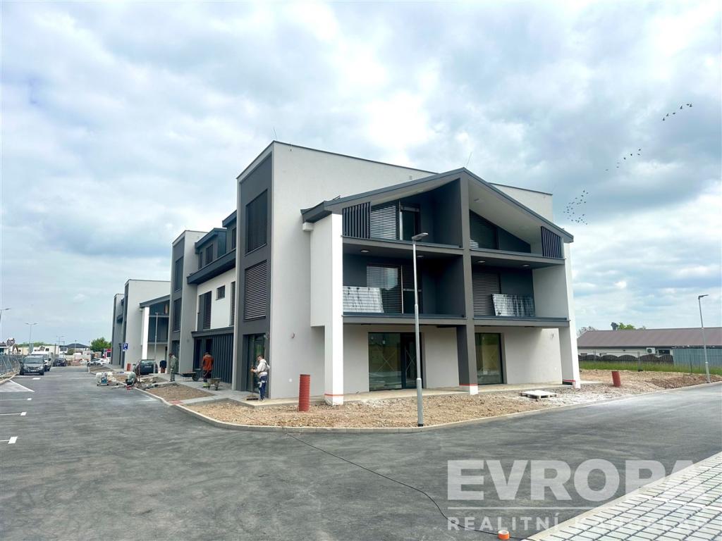 Pronájem bytu 2+kk 69 m2