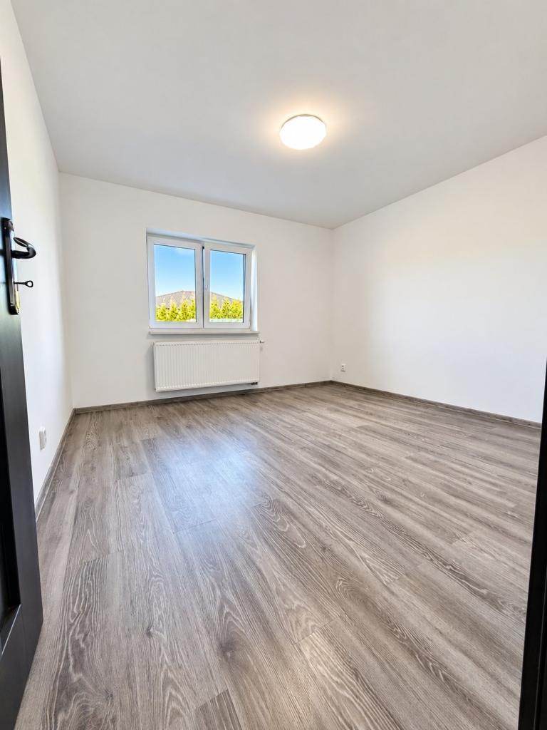 Prodej domu 107 m2, Mukařov – náhled fotky 8